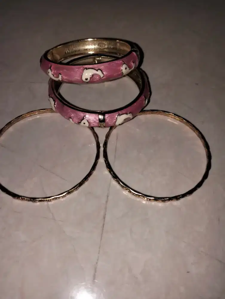 Gelang anak-anak
