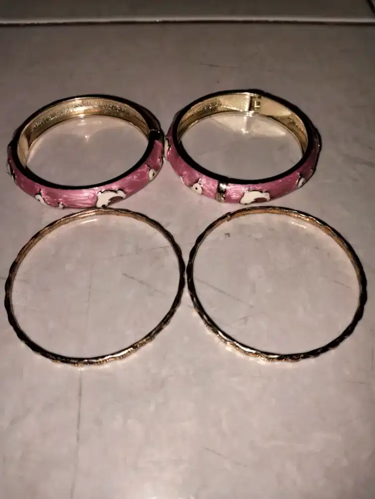 Gelang anak-anak