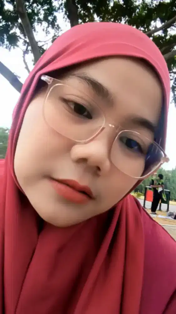 Cari Kerja • Sesuai Deskripsi