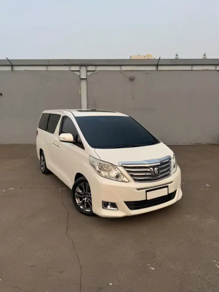 TOYOTA ALPHARD G 2012
