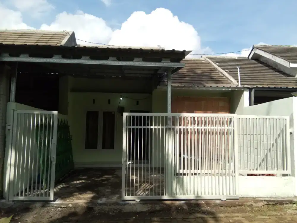 Disewakan Rumah Murah Perum Buring Regency 3