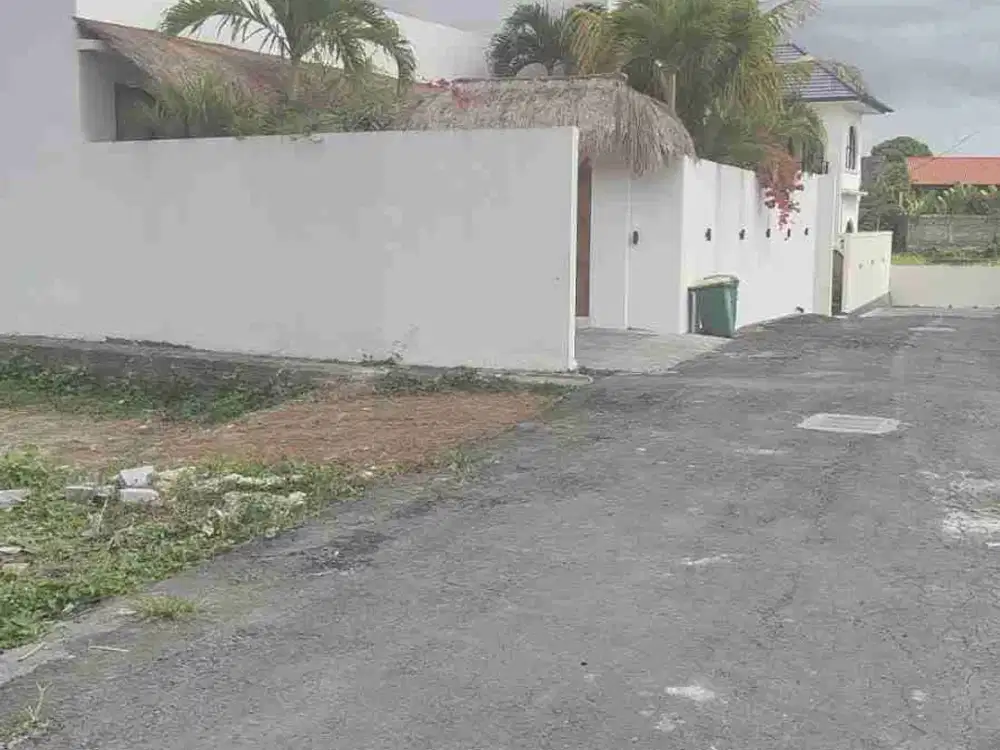 TANAH MURAH 405m² DI KAWASAN BUDUK BADUNG BALI