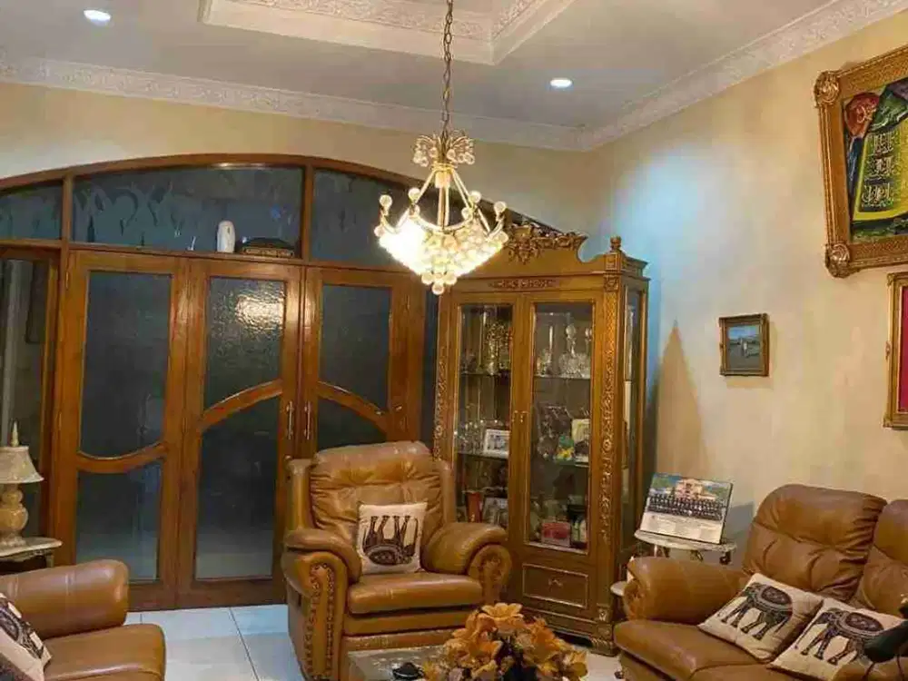 Rumah full furnished siap huni dekat Summarecon di komplek Adipura Gedebage Bandung