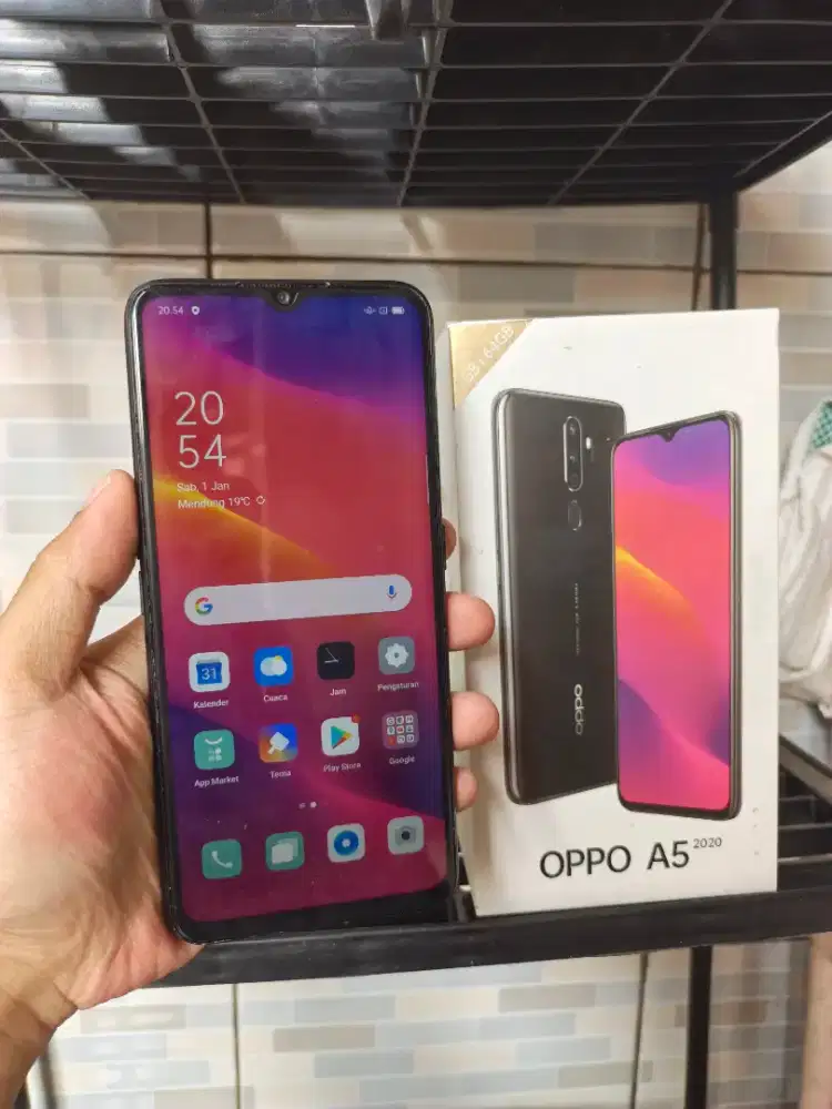 Oppo A5 2020 Ram 3/64GB Fullset Normal siap pake