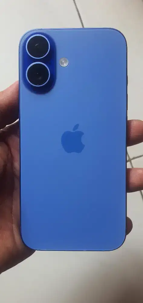 Iphone 16 basic 128 ibox