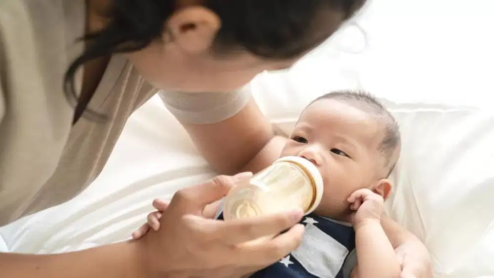 PENGASUH BAYI MENGINAP