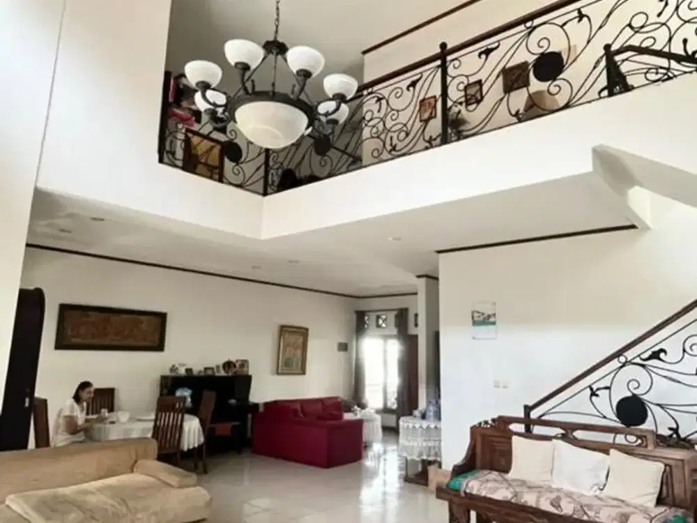 Dijual Rumah Bagus Di Sektor 9 Bintaro I 4 Kamar Tidur Strategis