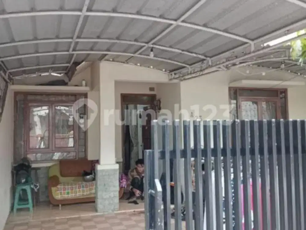 Rumah di Komplek Puri Dago Antapani di Jual Cepat