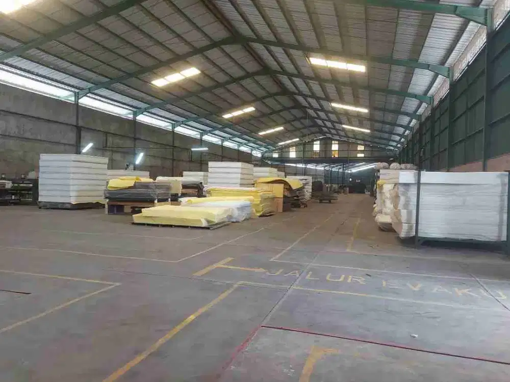 disewakan gudang besar 1,5hektar siap pakai kawasan industri pasar Kemis