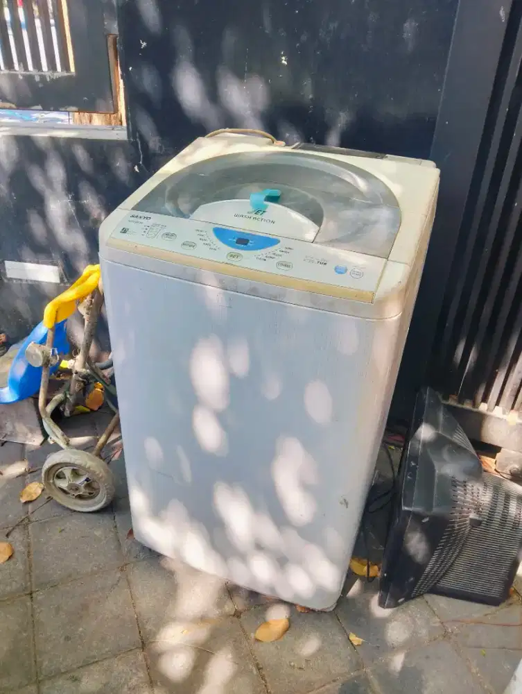 Mesin Cuci Sanyo Rusak