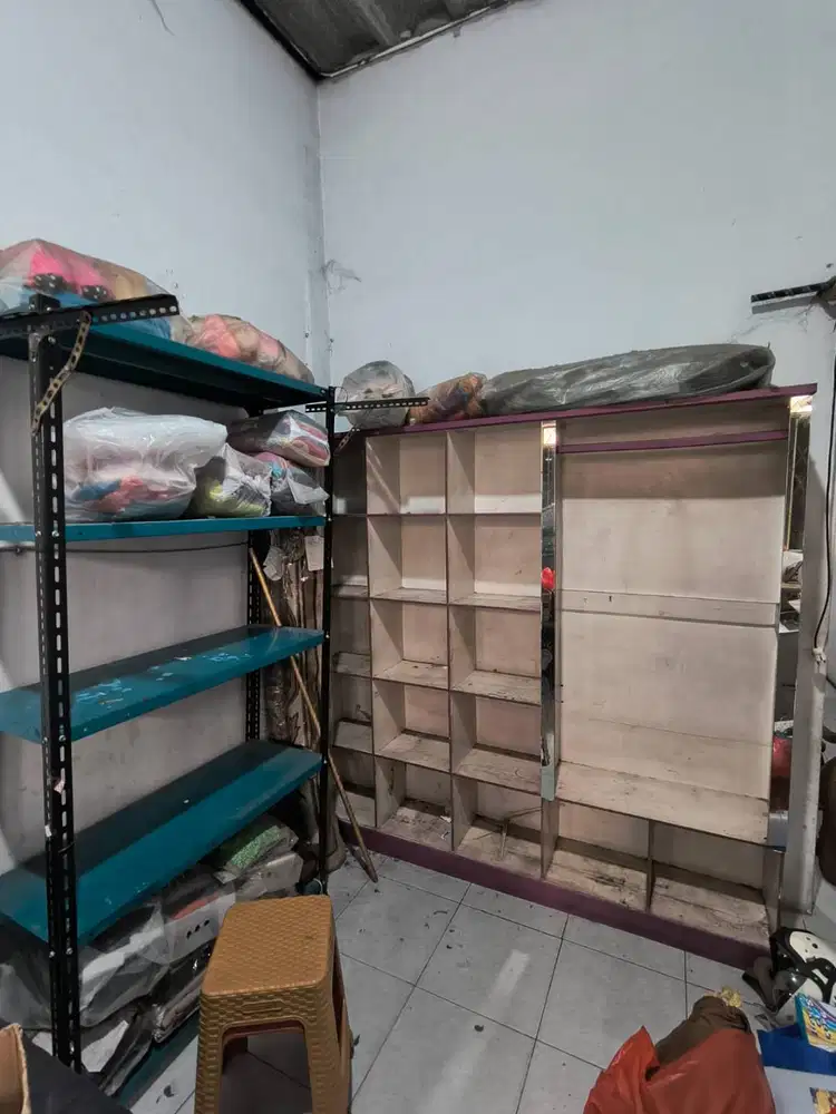 rak dan lemari laundry