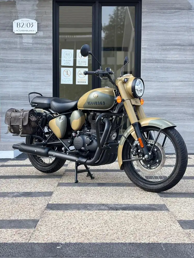 Like New Royal Enfield 350 Classic thn 2025 Comando Sand Koko Motor