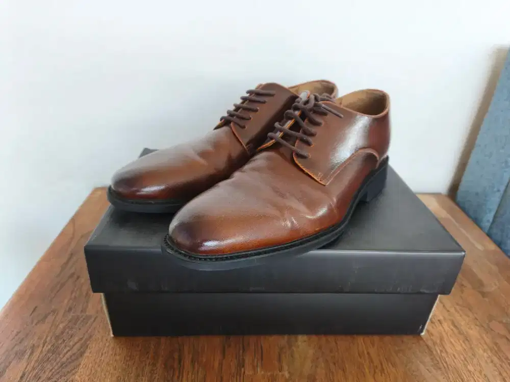 Preloved Sepatu Formal Derby Prabu Rusdi Brown Size 42