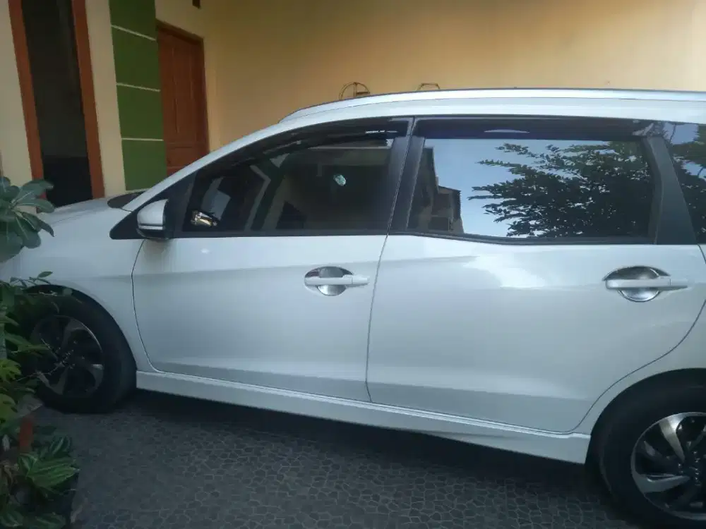 Jual Mobilio 2018 tipe RS