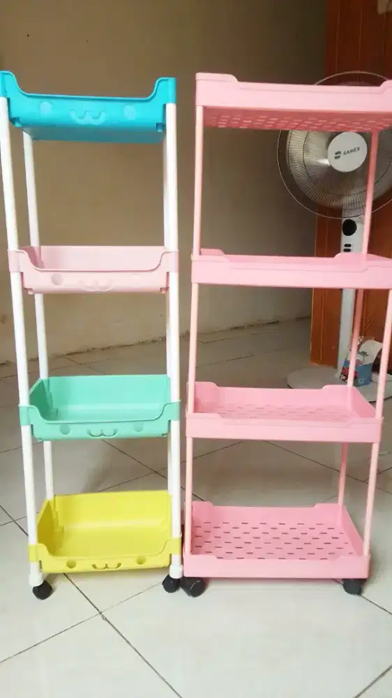 Rak susun 2 pcs masi baru lok Sawangan pasir putih