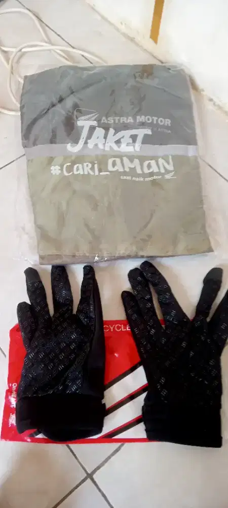 Jaket honda + Sarung Tangan Baru