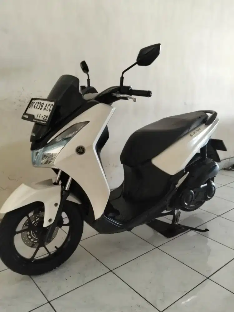 DP 1,9 JT/ BUNGA MENURUN 2% / YAMAHA LEXI 125 TAHUN 2019