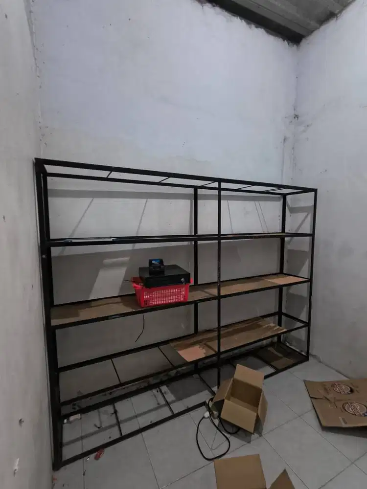 rak besi jumbo / besar