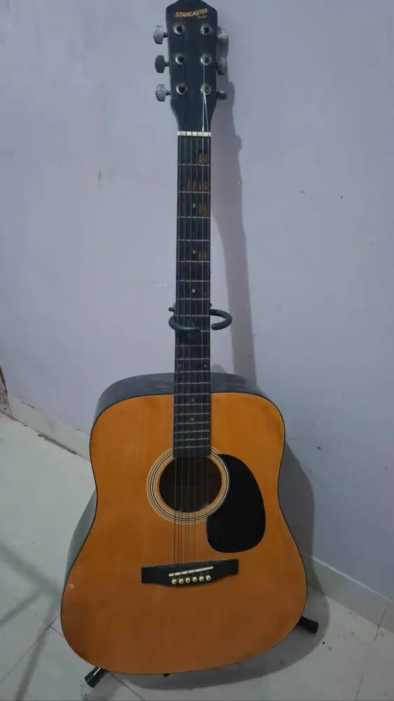 Dijual gitar akustik bekas starcaster by fender