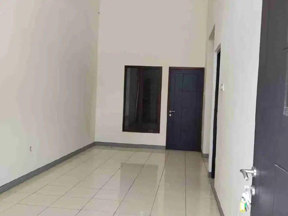 Dijual dan Disewa Rumah Greenara Cluster Ebony
