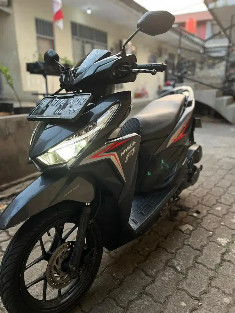BU dijual vario led 125 2017