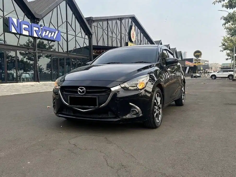 Jual cepat, Pajak panjang, Unit istimewa Mazda 2 HB R 2017