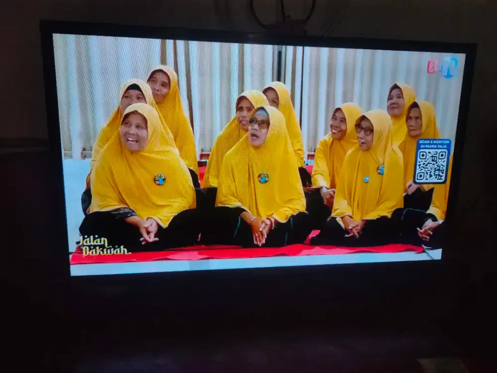 Dijual tv led merk Polytron 32 in digital normal