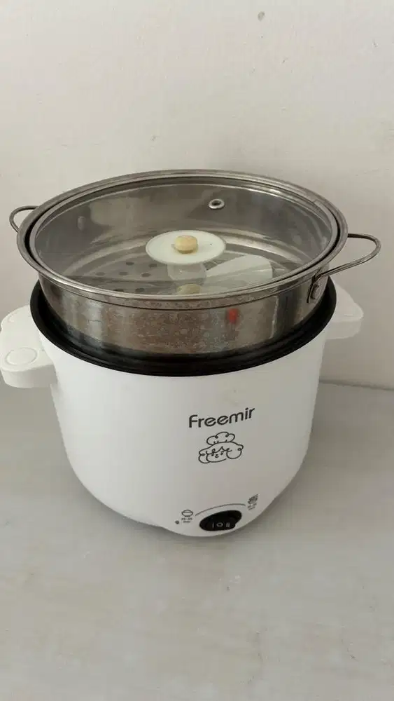 Freemir panci listrik 1,5L free blender mini