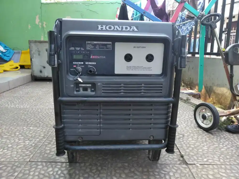 Genset Honda Inverter EU65is 6,5 Kva Normal Bisa Nego