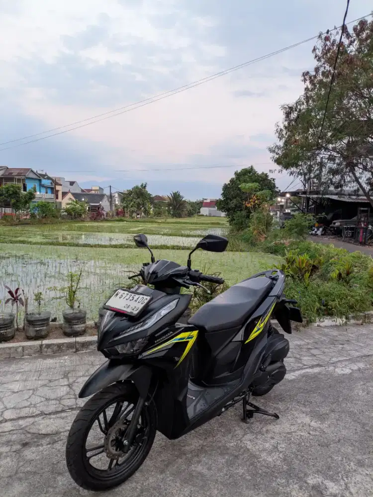 vario led new 125cc