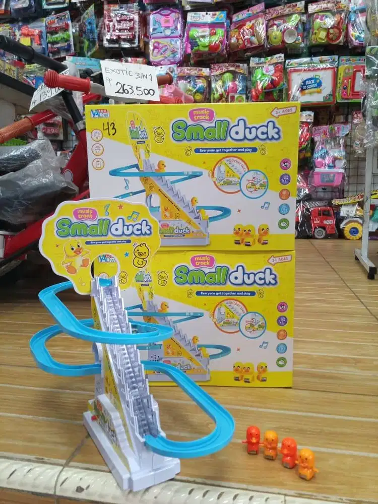 mainan anak bebek slide tangga