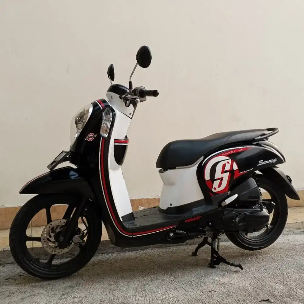 HONDA SCOOPY SPORTY TAHUN 2016 CASH ONLY