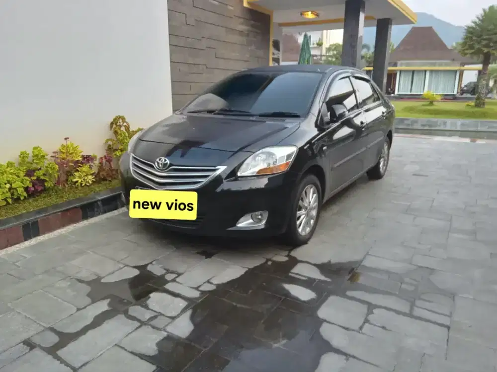 Dijual Vios G A/T Matic 2015 Hitam (type tertinggi) push butom start