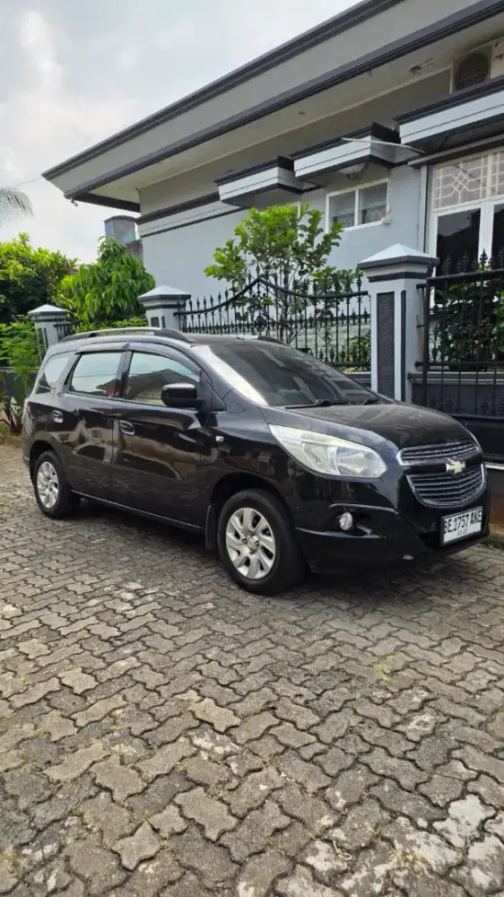Chevrolet Spin LTZ AT 2013 Hitam - MPV Mewah Harga Murah