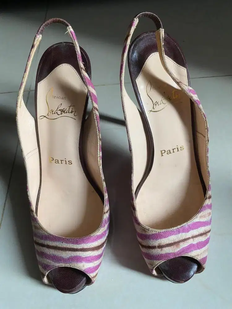 Loubutin shoe Paris