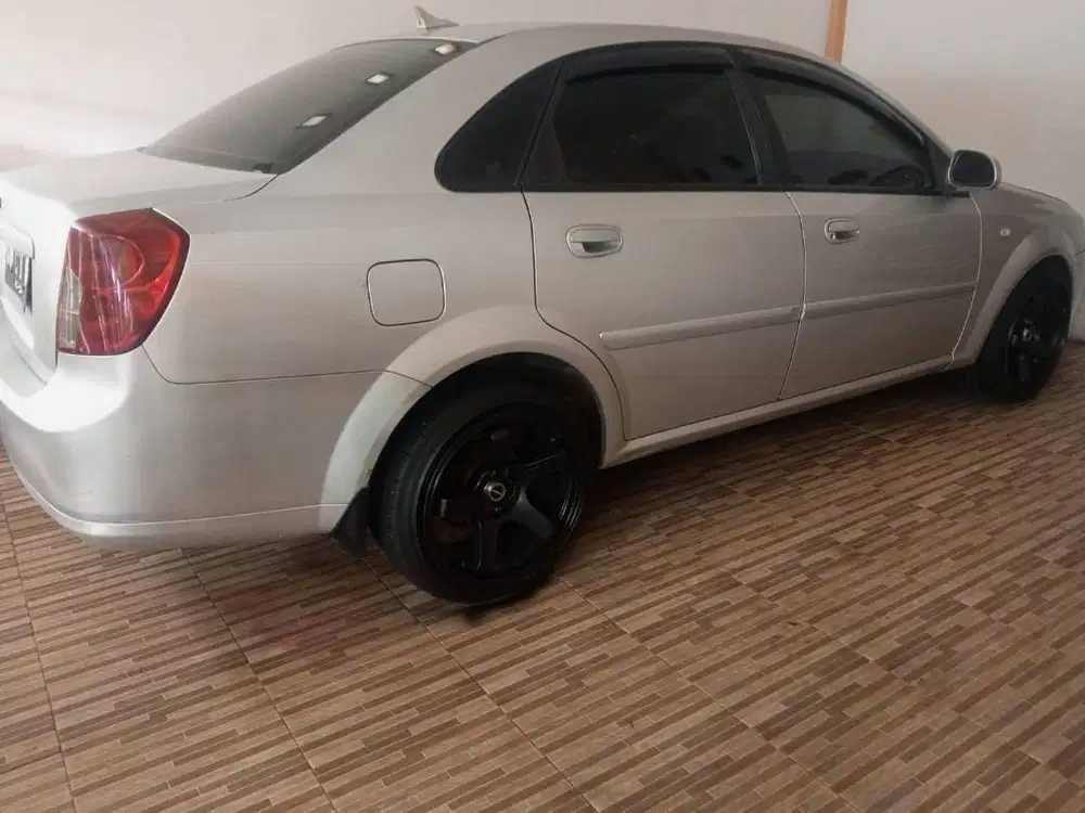 Mobil Chevrolet Optra