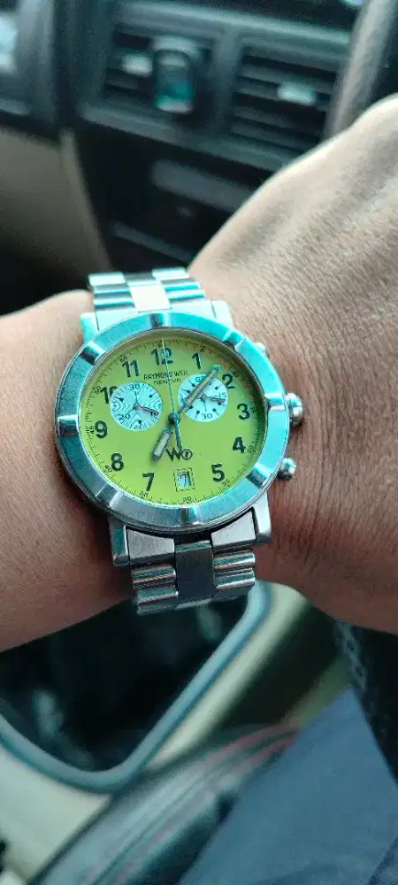 Jam tangan Raymond weil