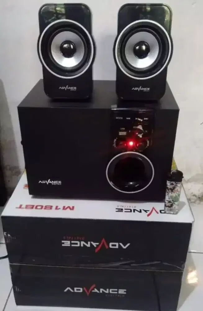 Speaker m180 bluetooth dan radio fm baru
