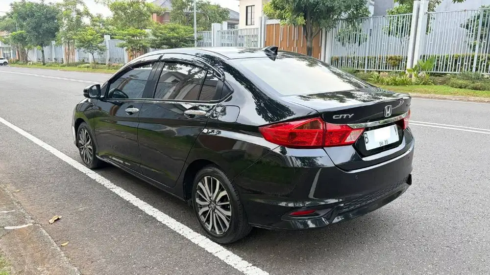 2017 HONDA CITY E CVT HITAM HARGA CASH