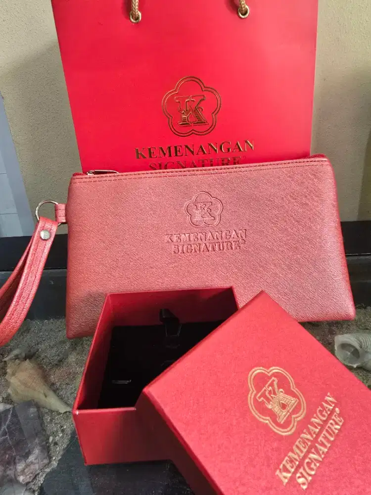 Set Box Gelang kemenangan Signature