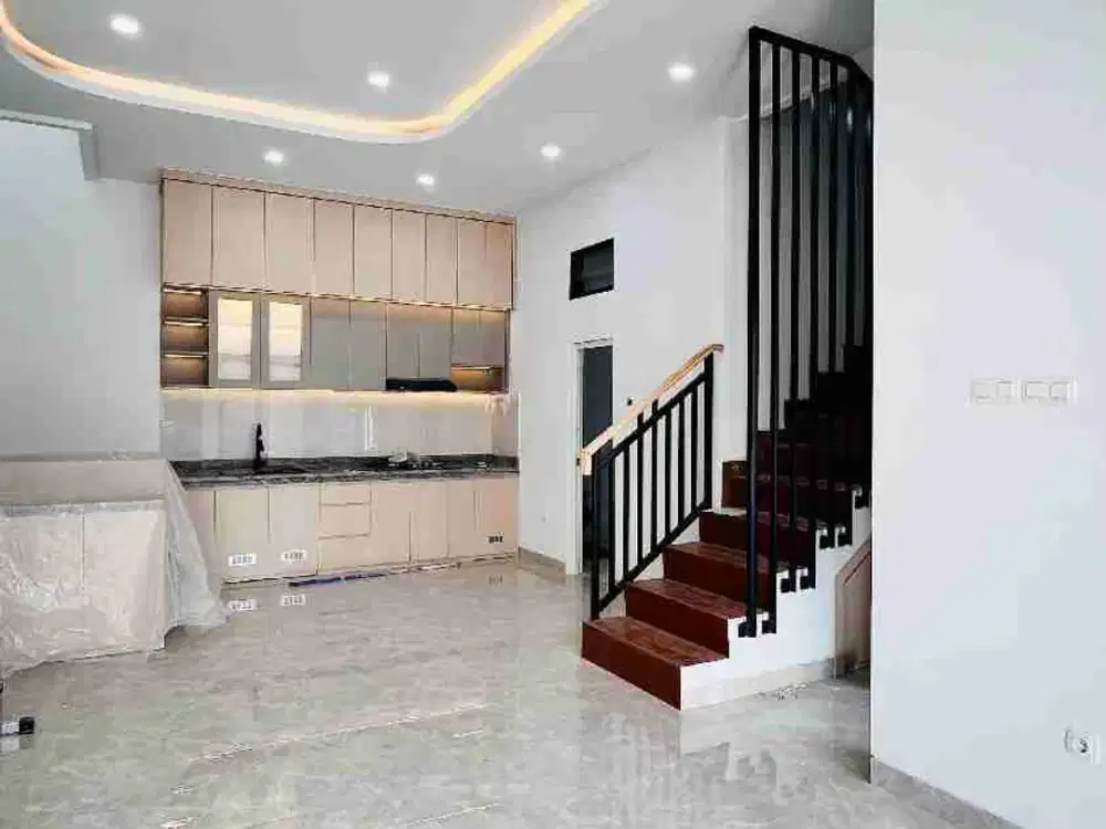Rumah Brand New Lebar 7 Siap Huni di BSD Serpong