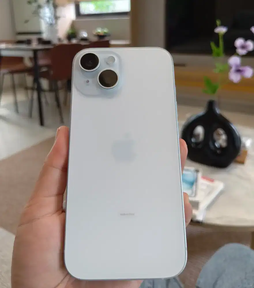 Iphone 15 like new 99,99%gress, baru di pakai beberapa hari