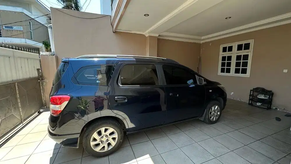 2013 Chevrolet Spin LTZ AT