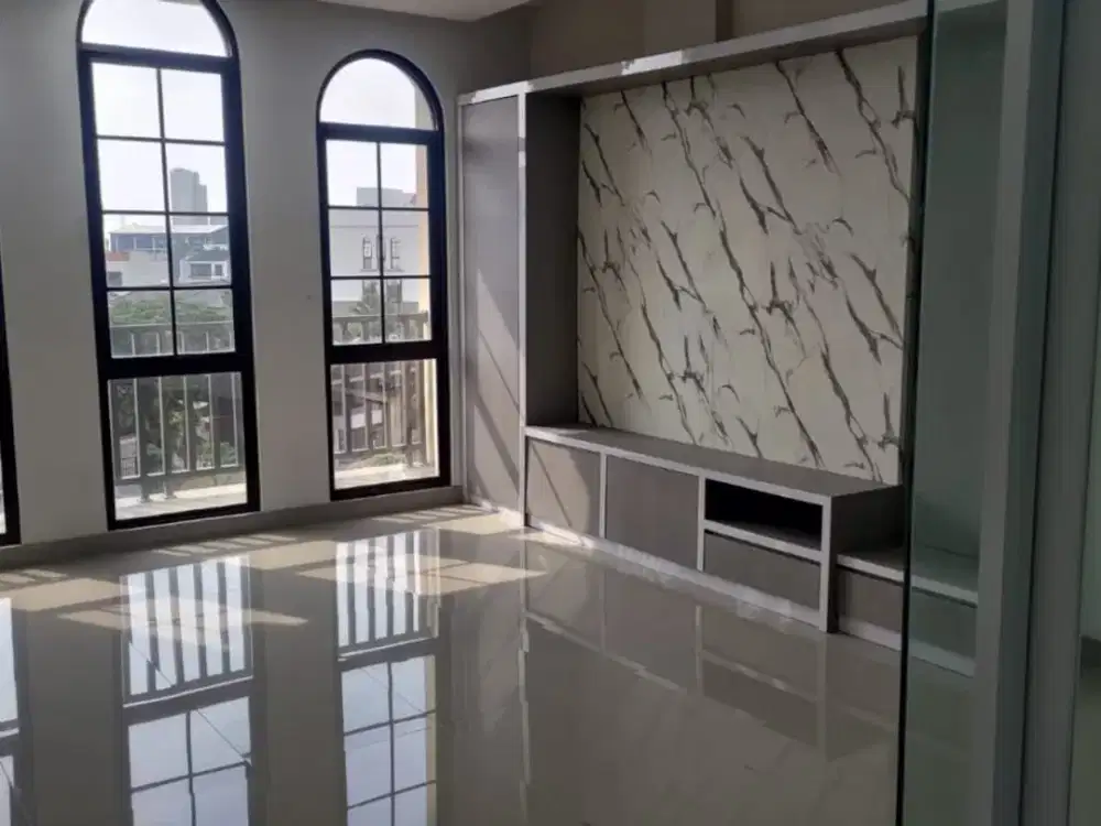RUKO BAGUS 4LT SEMI FURNISH DI SEDAYU CITY CAKUNG JAKARTA TIMUR