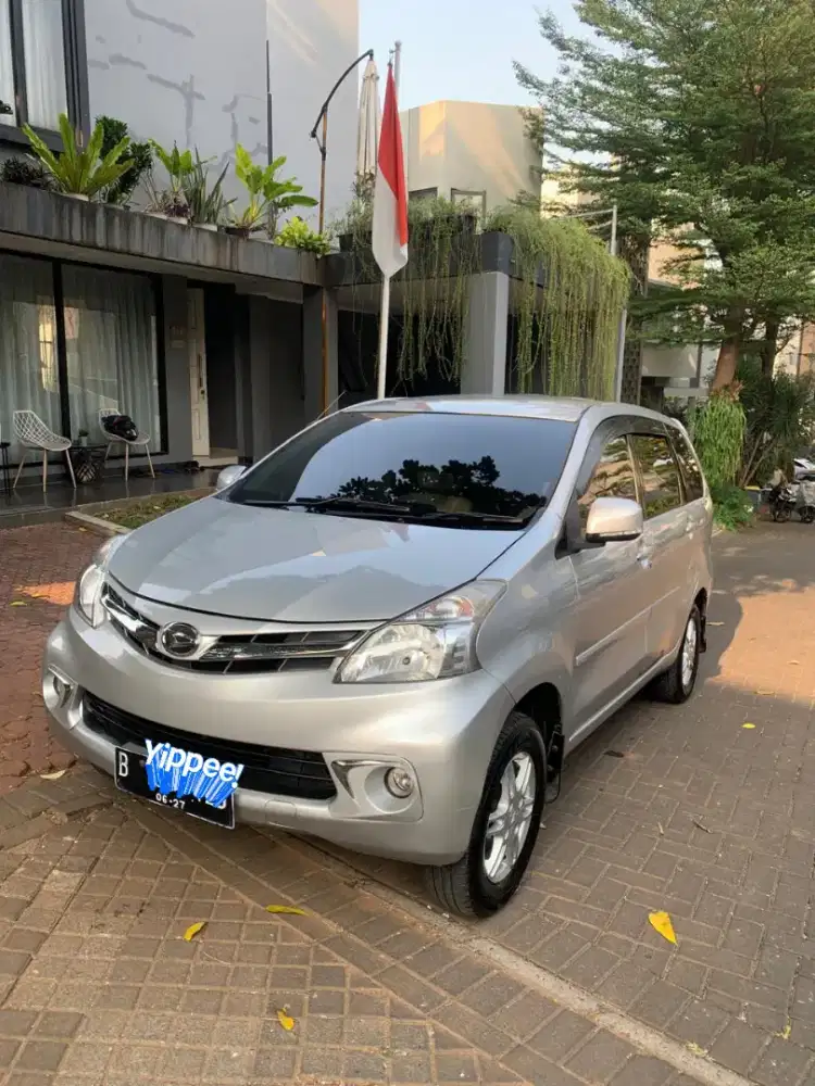 Daihatsu Xenia R Deluxe 1.3 A/T 2012