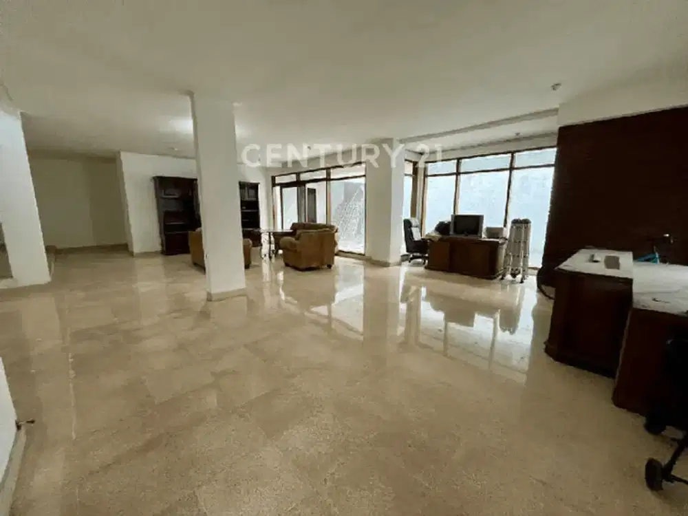 Ruko Gandeng Strategis, Cocok Untuk Klinik, Gym, Kantor