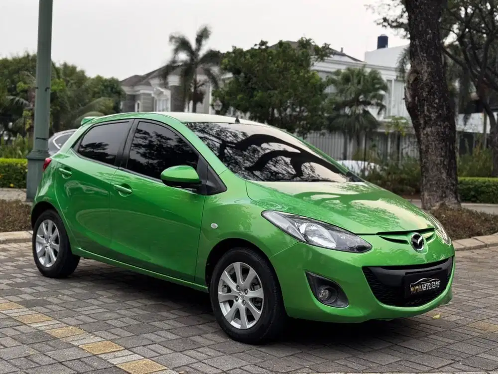 BEST CONDITION!! Mazda 2 S 1.5 A/T 2012