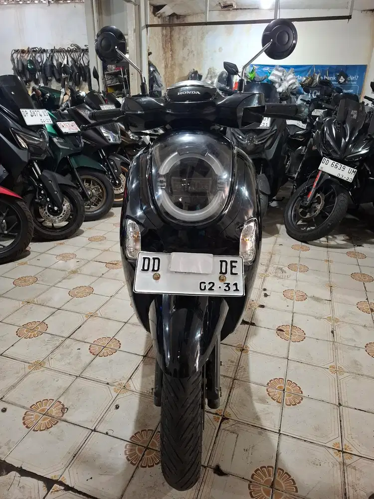 Honda SCoopy 110cc 2026 Hitam DE