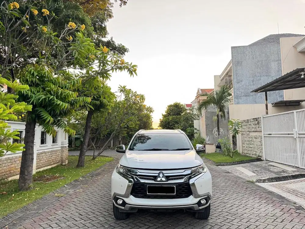 50.000 KM Mitsubishi Pajero Dakar 2.4 Diesel Matic 2020 PMK 2021 Putih
