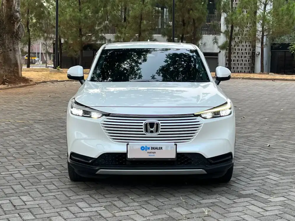 DP 23Jt‼️HR-V E CVT SENSING 2023 LIKE NEW